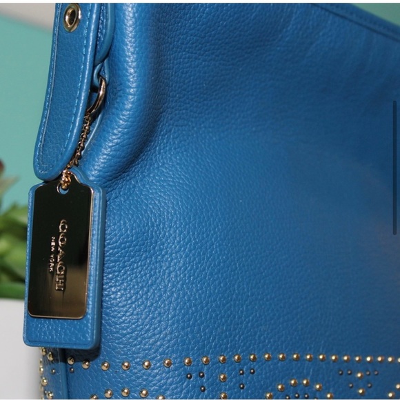 ⭐️💙COACH “RARE” GORGEOUS BLUE STUDDED SHOULDER BAG  PRISTINE INSIDE AND OUT! - Picture 3 of 12